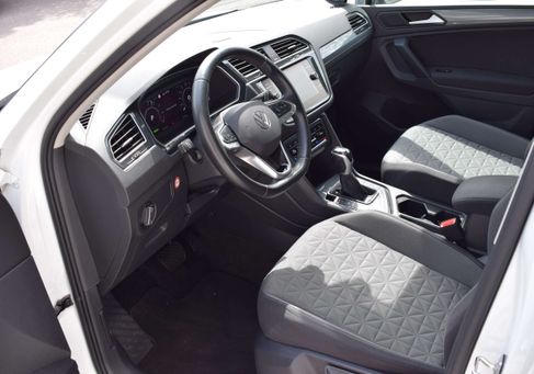 Volkswagen Tiguan, 2022 2