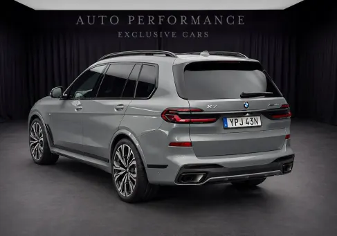 BMW X7, 2025