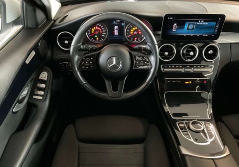 Mercedes-Benz C 180, 2021