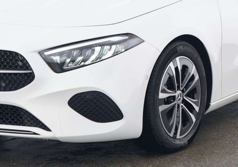 Mercedes-Benz A 200, 2025
