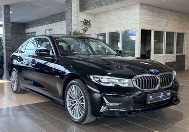 BMW 330, 2022