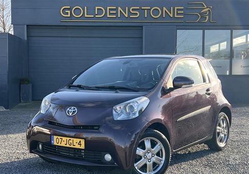 Toyota IQ, 2009