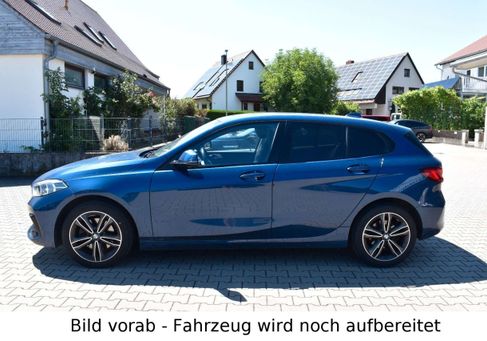 BMW 118, 2021
