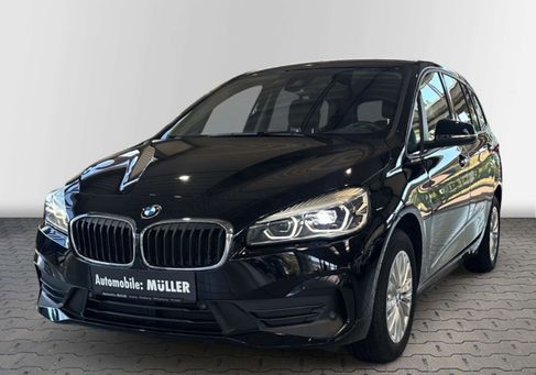 BMW 218, 2022 2