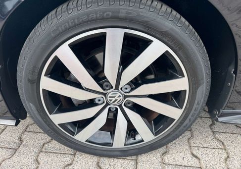 Volkswagen Touran, 2019 2