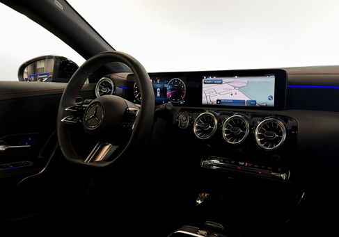 Mercedes-Benz CLA 200 Shooting Brake, 2025 3