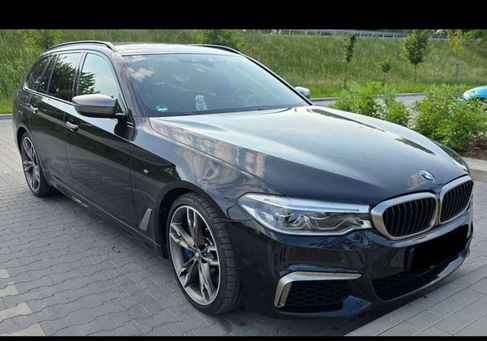 BMW 550, 2019