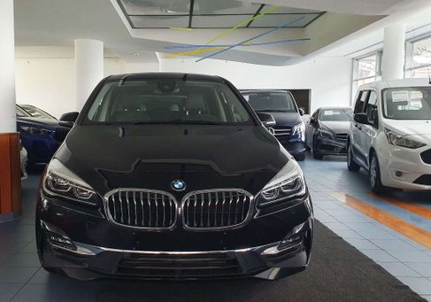 BMW 218, 2019