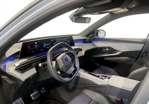 Peugeot 5008, 2025