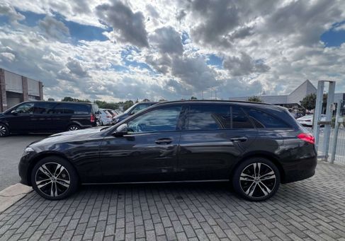 Mercedes-Benz C 300, 2023