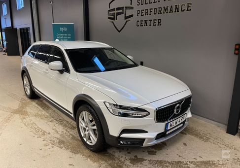 Volvo V90 Cross Country, 2020