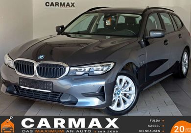 BMW 330, 2022
