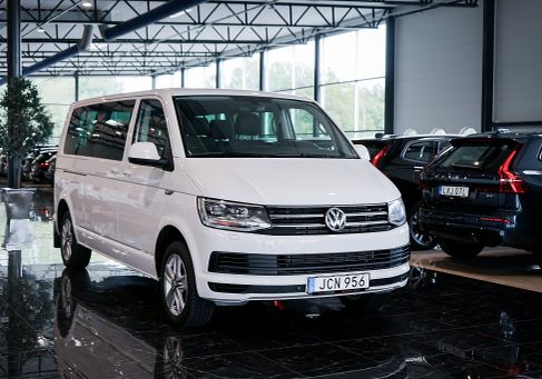 Volkswagen Caravelle, 2018 3