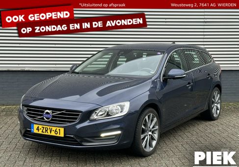 Volvo V60, 2015