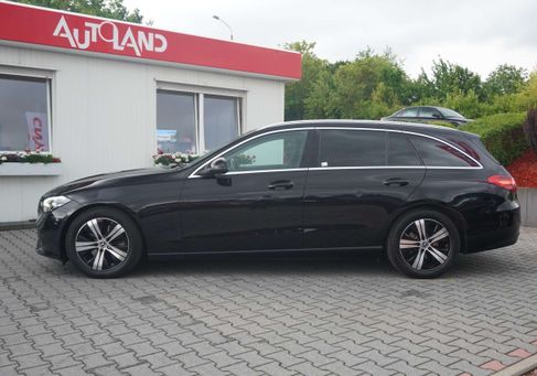 Mercedes-Benz C 200, 2022