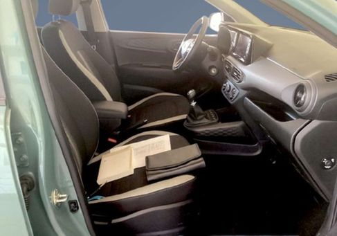 Hyundai i10, 2022 3