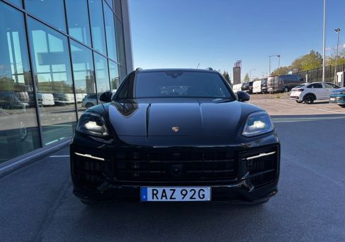 Porsche Cayenne, 2024