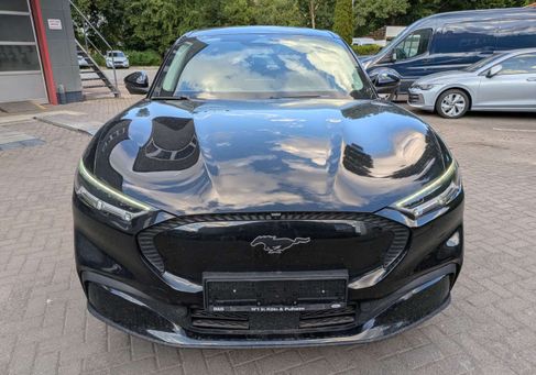 Ford Mustang Mach-E, 2021