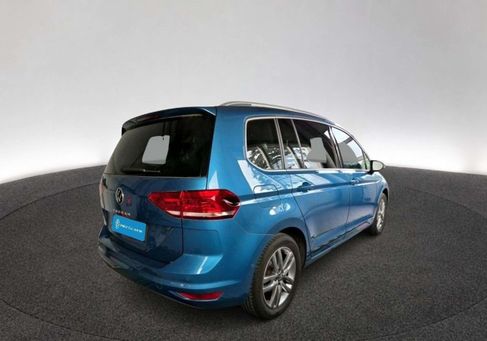 Volkswagen Touran, 2023 3