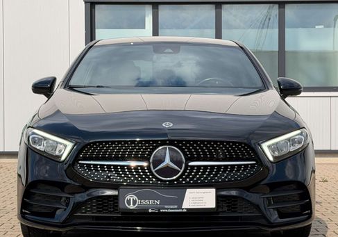 Mercedes-Benz A 200, 2022