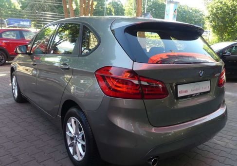 BMW 218, 2018 3