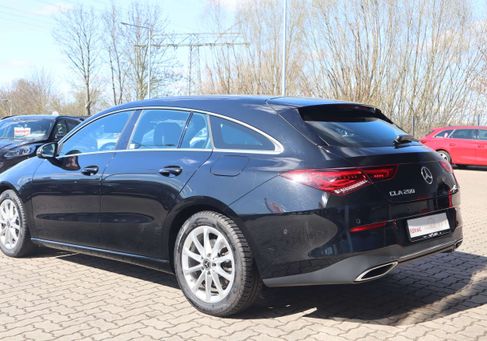 Mercedes-Benz CLA 200, 2019
