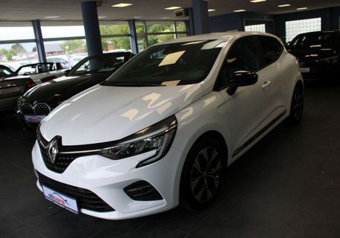 Renault Clio, 2023