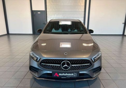 Mercedes-Benz A 200, 2022