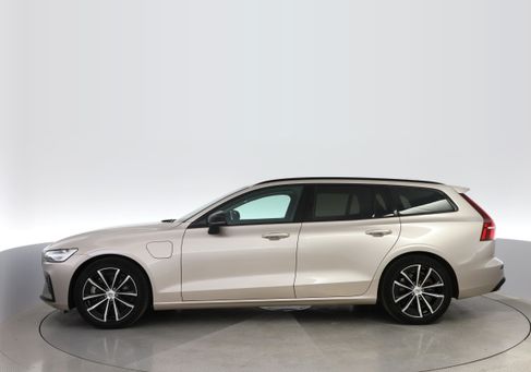 Volvo V60, 2025 2