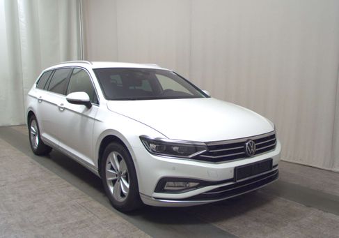 Volkswagen Passat Variant, 2022 3