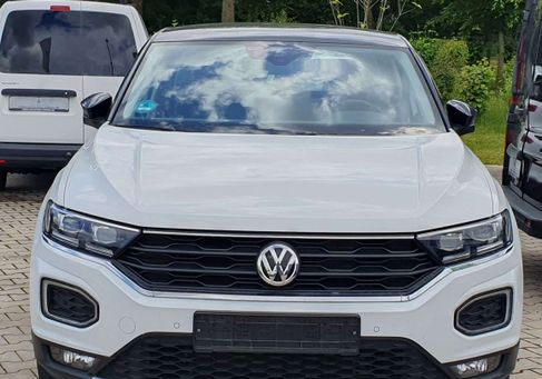 Volkswagen T-Roc, 2018