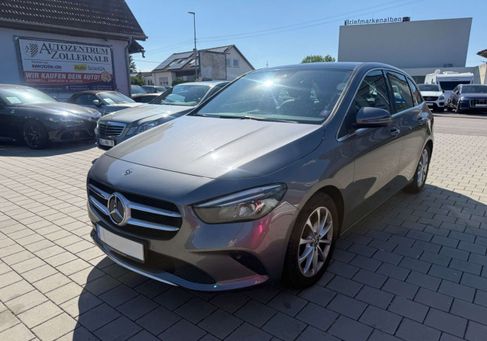 Mercedes-Benz B 180, 2019