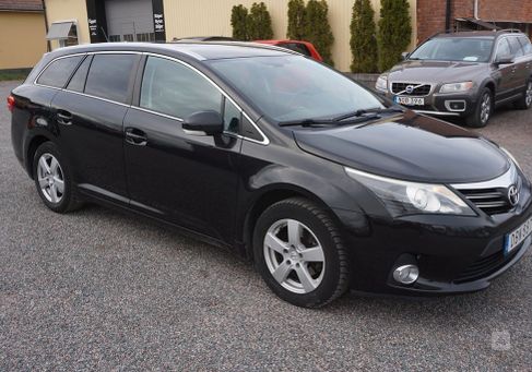 Toyota Avensis, 2015