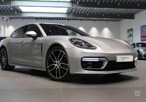 Porsche Panamera, 2024