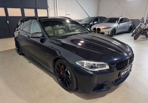 BMW M550, 2015