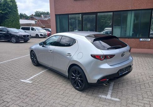 Mazda 3, 2023