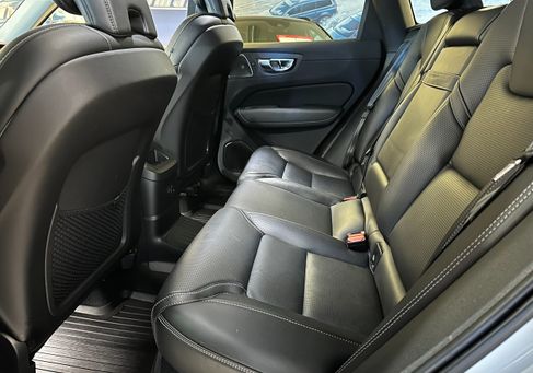 Volvo XC60, 2021