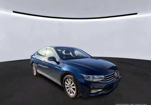 Volkswagen Passat, 2021