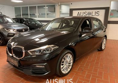 BMW 120, 2023