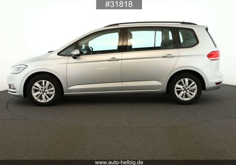 Volkswagen Touran, 2023 2
