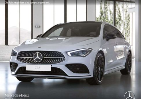 Mercedes-Benz CLA 200, 2022