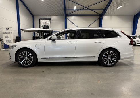 Volvo V90, 2024