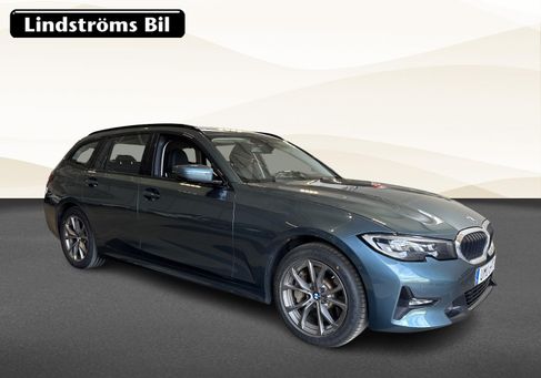 BMW 330, 2021
