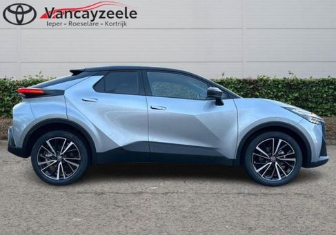 Toyota C-HR, 2025