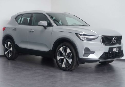 Volvo XC40, 2024