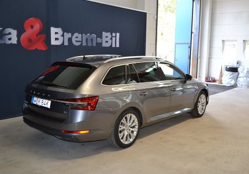Skoda Superb, 2023