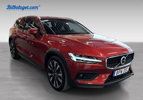 Volvo V60 Cross Country, 2024