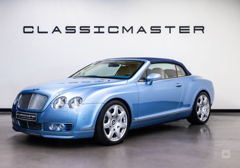 Bentley Continental GTC, 2009