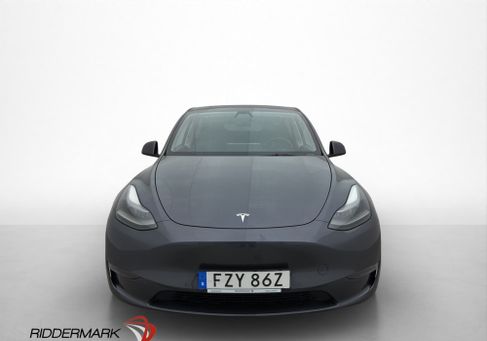 Tesla Model Y, 2021