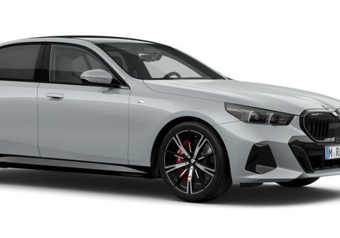 BMW 520, 2025